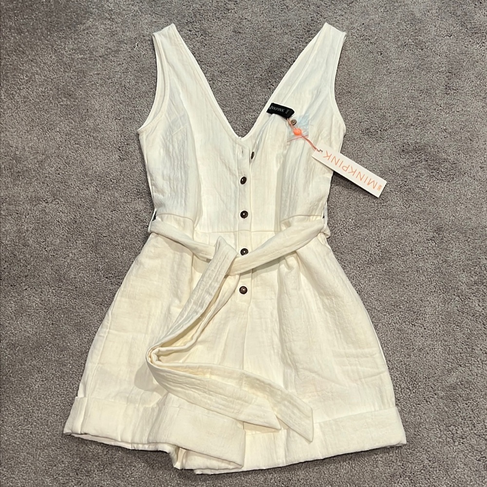 ✨NWT Cream Romper✨